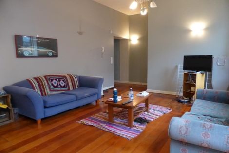Photo of property in 4/30 Hanson Street, Mount Cook, Wellington, 6021