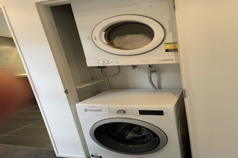 Photo of property in 32a Matipo Road, Mairangi Bay, Auckland, 0630