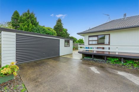 Photo of property in 16 Willis Road, Papakura, 2110