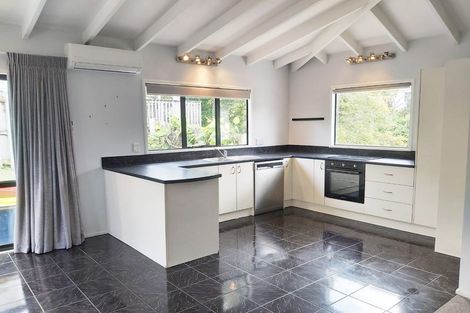 Photo of property in 41 Hewlett Road, Massey, Auckland, 0614