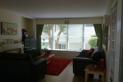 Photo of property in 124 Parkvale Road, Karori, Wellington, 6012
