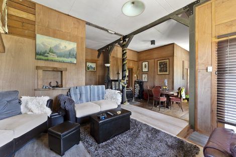 Photo of property in 143 Mako Mako Road, Levin, 5510