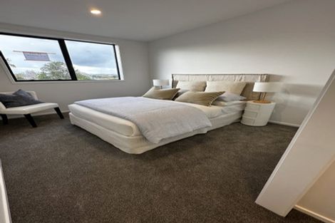 Photo of property in 5/8 Bennett Road, Pakuranga, Auckland, 2010