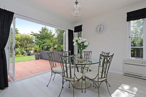 Photo of property in 116 Mcleod Street, Camberley, Hastings, 4120