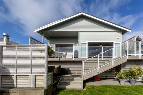 Photo of property in 20 Dorset Avenue, Westown, New Plymouth, 4310