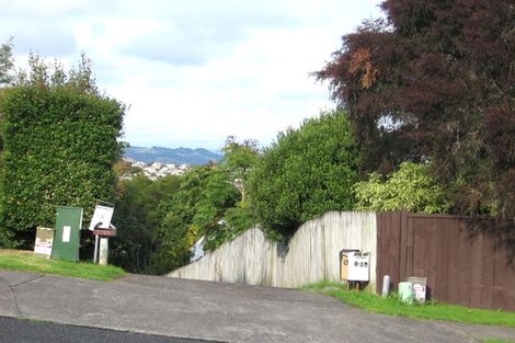 Photo of property in 2/106 Bradbury Road, Botany Downs, Auckland, 2010