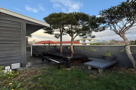 Photo of property in 1/15 Charleston Avenue, Boulcott, Lower Hutt, 5011
