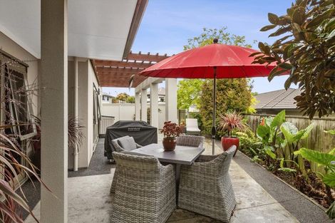 Photo of property in 176b Heta Road, Highlands Park, New Plymouth, 4312