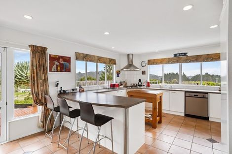 Photo of property in 62 Christian Road, Swanson, Auckland, 0614