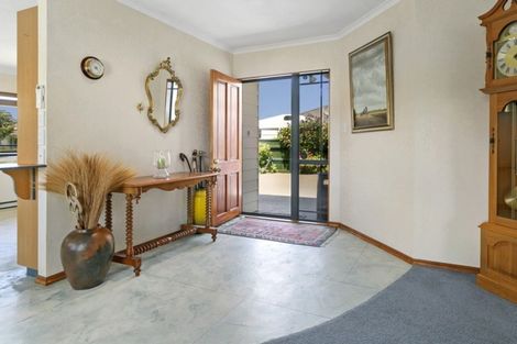 Photo of property in 50 Acacia Bay Road, Nukuhau, Taupo, 3330