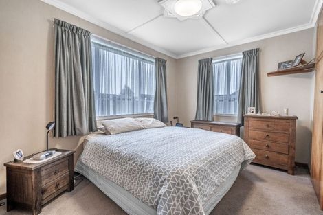 Photo of property in 28 Church Street, Winton, 9720