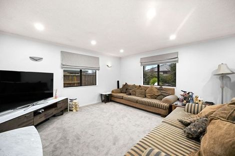 Photo of property in 60 Bouverie Crescent, Flagstaff, Hamilton, 3210