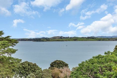 Photo of property in 9 Weir Crescent, Onerahi, Whangarei, 0110