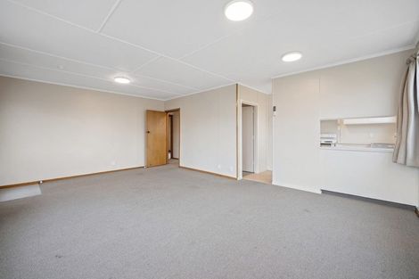 Photo of property in 49 Charnwood Crescent, Bishopdale, Christchurch, 8051