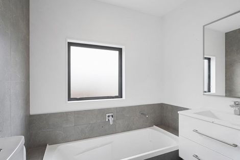 Photo of property in 10/58 Waltham Road, Sydenham, Christchurch, 8023