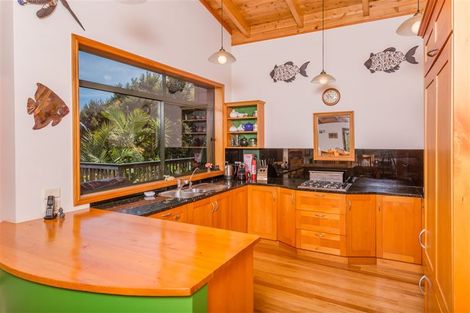 Photo of property in 39 Point Veronica Drive, Opua, 0200