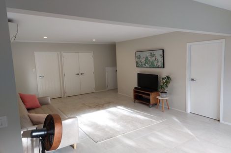 Photo of property in 8a Ewen Street, Takapuna, Auckland, 0622