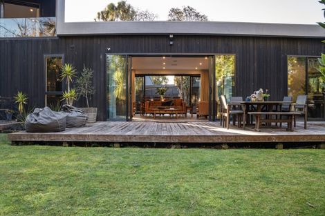 Photo of property in 11 Girvan Street, Fendalton, Christchurch, 8041