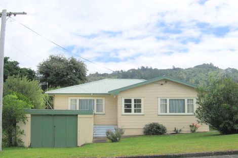 Photo of property in 17 Wallnutt Avenue, Waihi Beach, 3611
