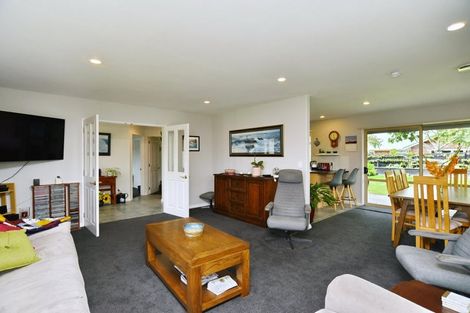 Photo of property in 44 Panckhurst Drive, Woodend, 7610