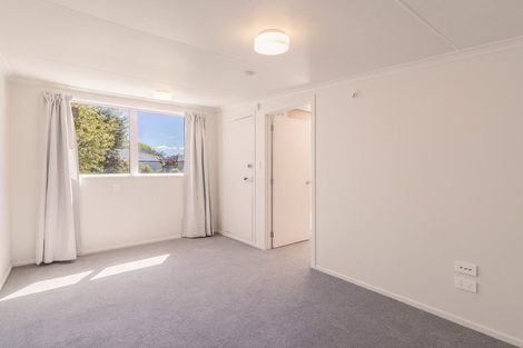 Photo of property in 20 Derrett Place, Saint Martins, Christchurch, 8022