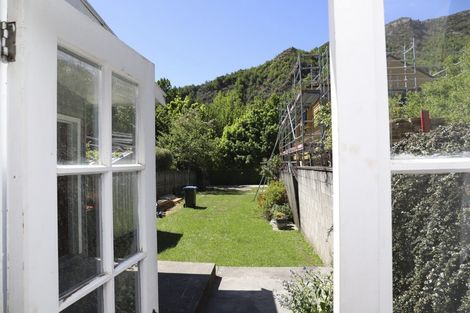 Photo of property in 53 Buckingham Street, Arrowtown, 9302