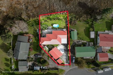 Photo of property in 128 Sharyn Place, Whangamata, 3620