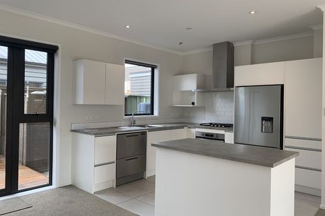 Photo of property in 27 Saltmarsh Road, Hobsonville, Auckland, 0616