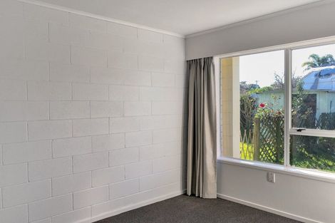 Photo of property in 49 Oak Street, Mangapapa, Gisborne, 4010