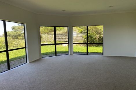 Photo of property in 82 Southernthread Road, Brooklyn, Wellington, 6021