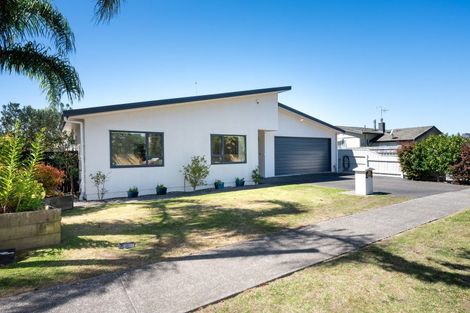 Photo of property in 203 Avenue Road, Greenmeadows, Napier, 4112