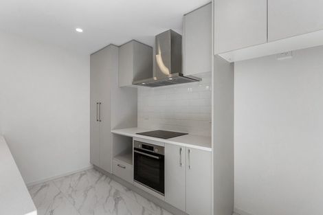 Photo of property in 47c Lynwood Road, New Lynn, Auckland, 0600