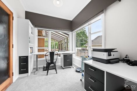 Photo of property in 465 Stokes Valley Road, Stokes Valley, Lower Hutt, 5019