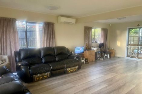 Photo of property in 2 Exler Place, Avondale, Auckland, 0600