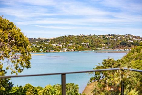 Photo of property in 64a Mana View Road, Paremata, Porirua, 5026