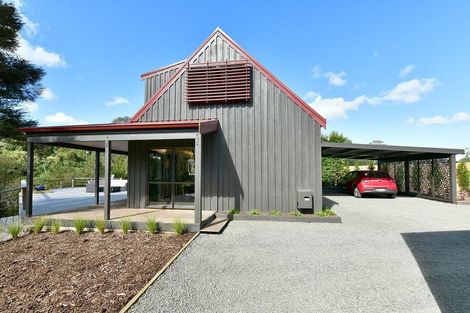 Photo of property in 330 Wainui Road, Wainui, Silverdale, 0992
