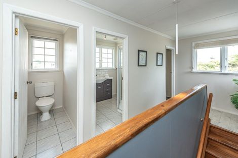 Photo of property in 64 Purnell Street, College Estate, Whanganui, 4500