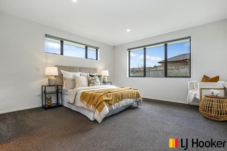 Photo of property in 15 Parkgrove Crescent, Pokeno, 2402