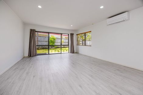 Photo of property in 48 Stellamaris Way, Northpark, Auckland, 2013