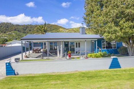 Photo of property in 155 Newcastle Street, Mahia, Nuhaka, 4198