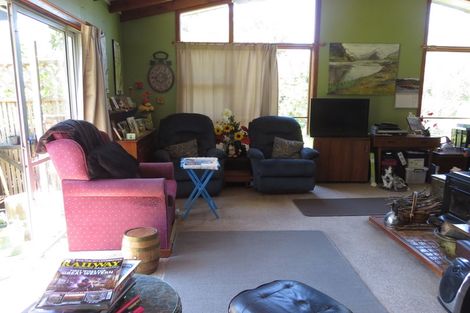 Photo of property in 10 Siegerts Road, Kimbell, Fairlie, 7987