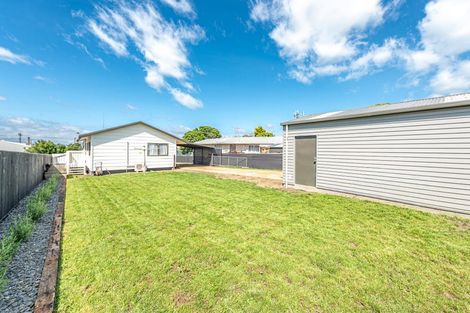 Photo of property in 110 Hinau Street, Castlecliff, Whanganui, 4501