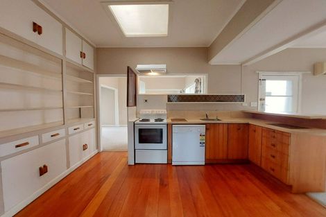 Photo of property in 42 Hillcrest Road, Hillcrest, Hamilton, 3216