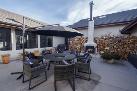 Photo of property in 980 Aubrey Road, Albert Town, Wanaka, 9305