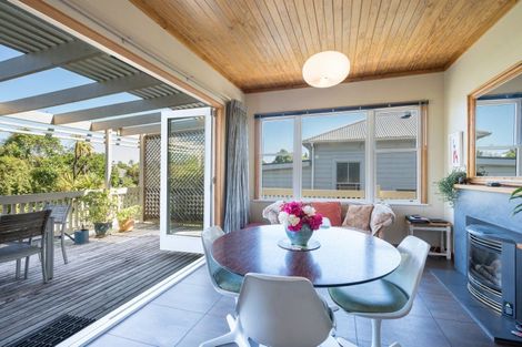 Photo of property in 218 Collingwood Street, Nelson South, Nelson, 7010