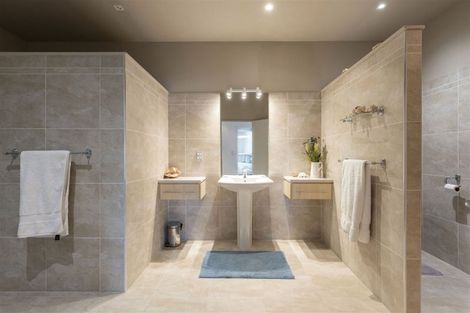 Photo of property in 2 Marina View Estate, Waikawa, Picton, 7281