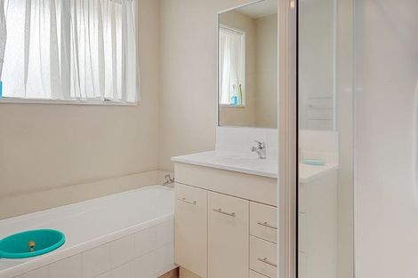 Photo of property in 1/201 Harewood Road, Papanui, Christchurch, 8053