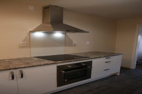 Photo of property in 3/16 Hargest Crescent, Sydenham, Christchurch, 8023