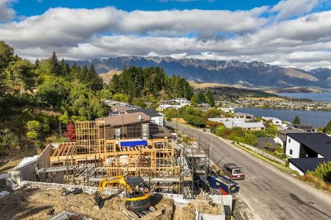 Photo of property in 26 Vancouver Drive, Queenstown, 9300
