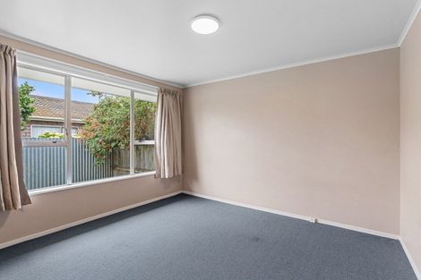 Photo of property in 1/80 Fairfield Avenue, Addington, Christchurch, 8024